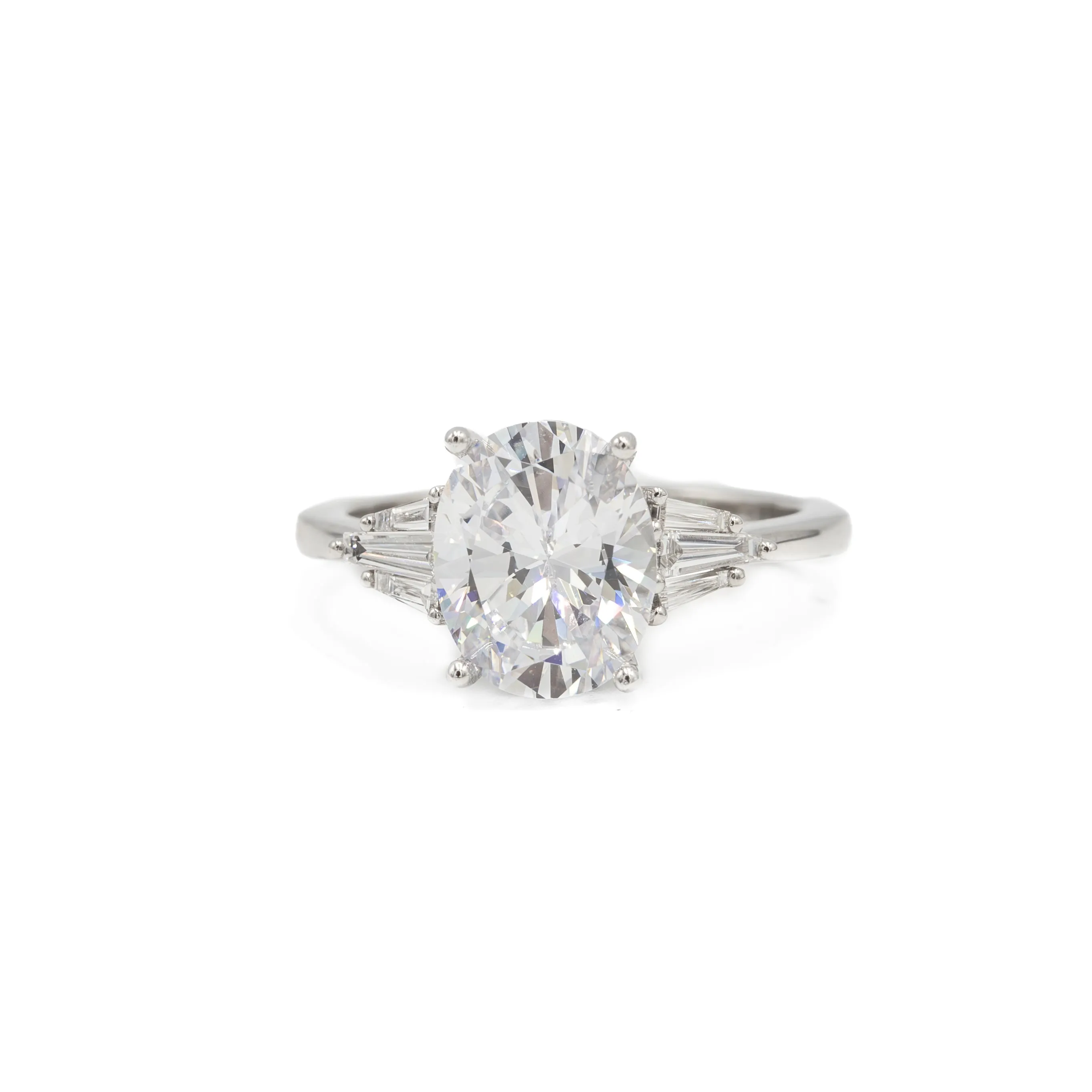 14kw Oval & Baguette-Cut Diamond Ring
