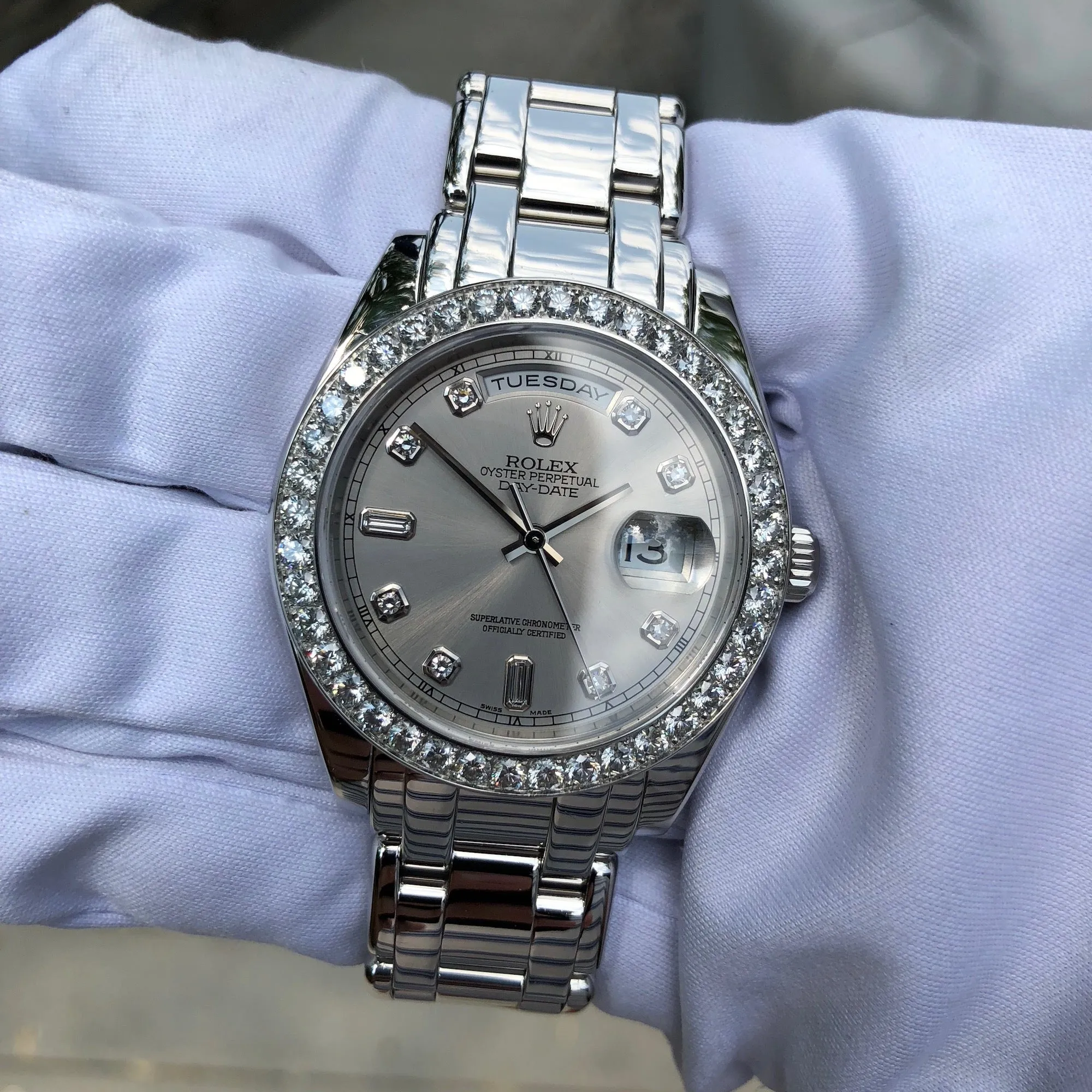 1999 Rolex Pearlmaster 18946 Platinum 39mm Rhodium Serti Diamond Day Date Wristwatch Box & Papers