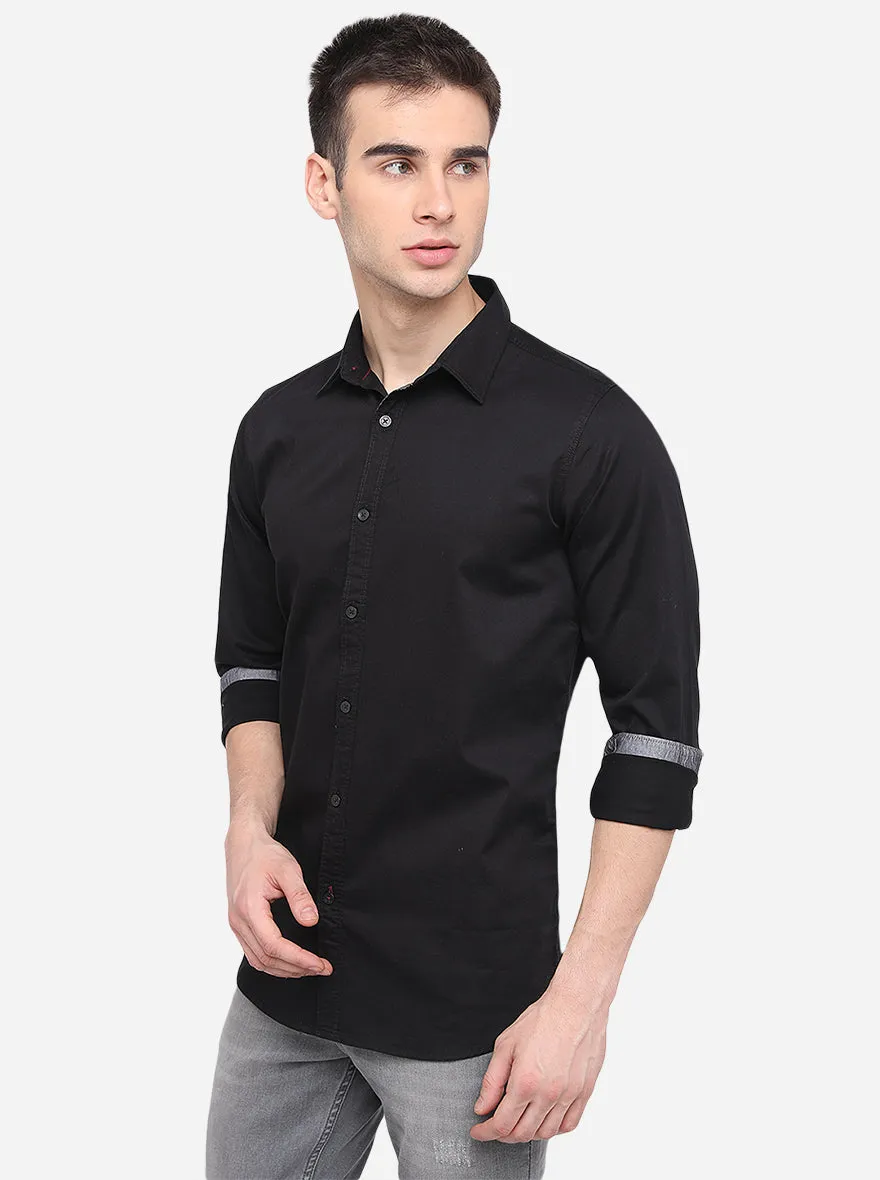 Black Solid Slim Fit Casual Shirt | JadeBlue