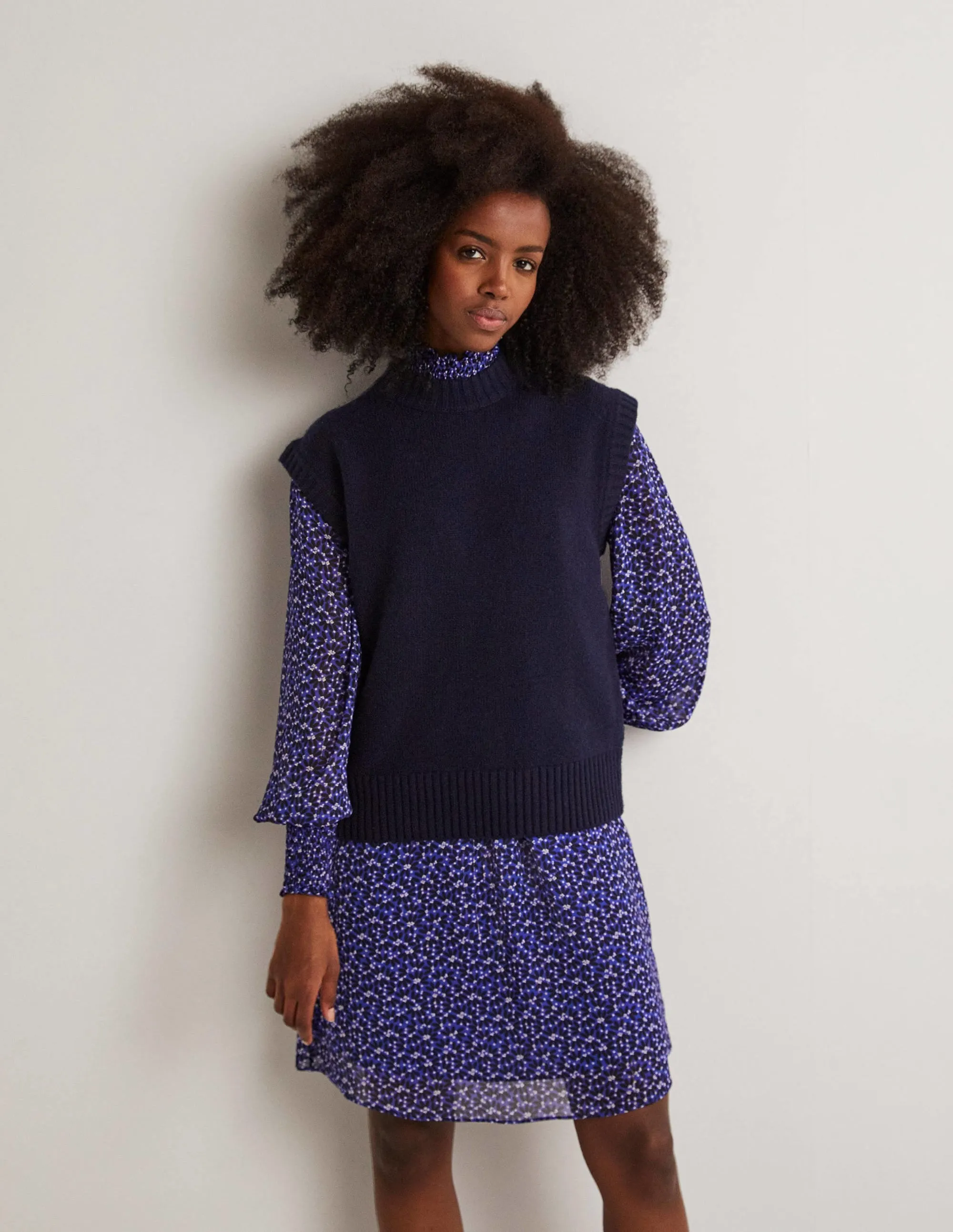 Chunky Cashmere Crew Neck Tank-Navy