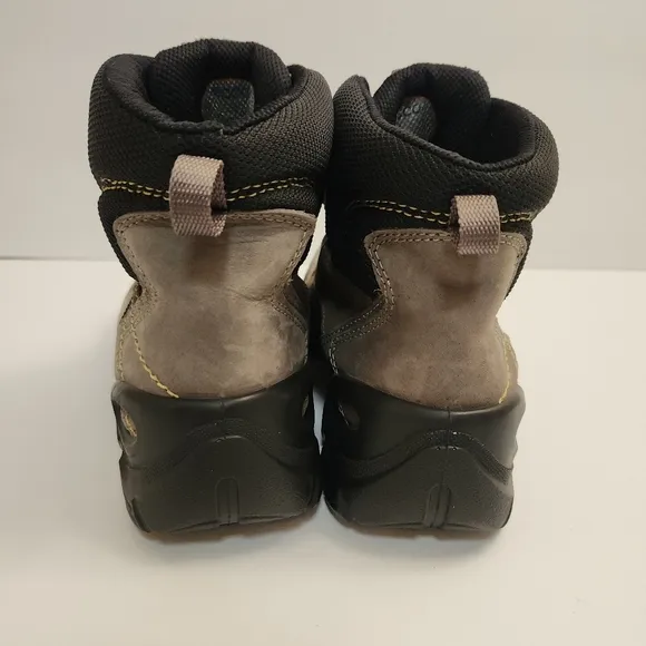 Ecco Hikers Taupe/Black Leather Gore Tex Insulated Lace Free Boys Size 3.5US EUC