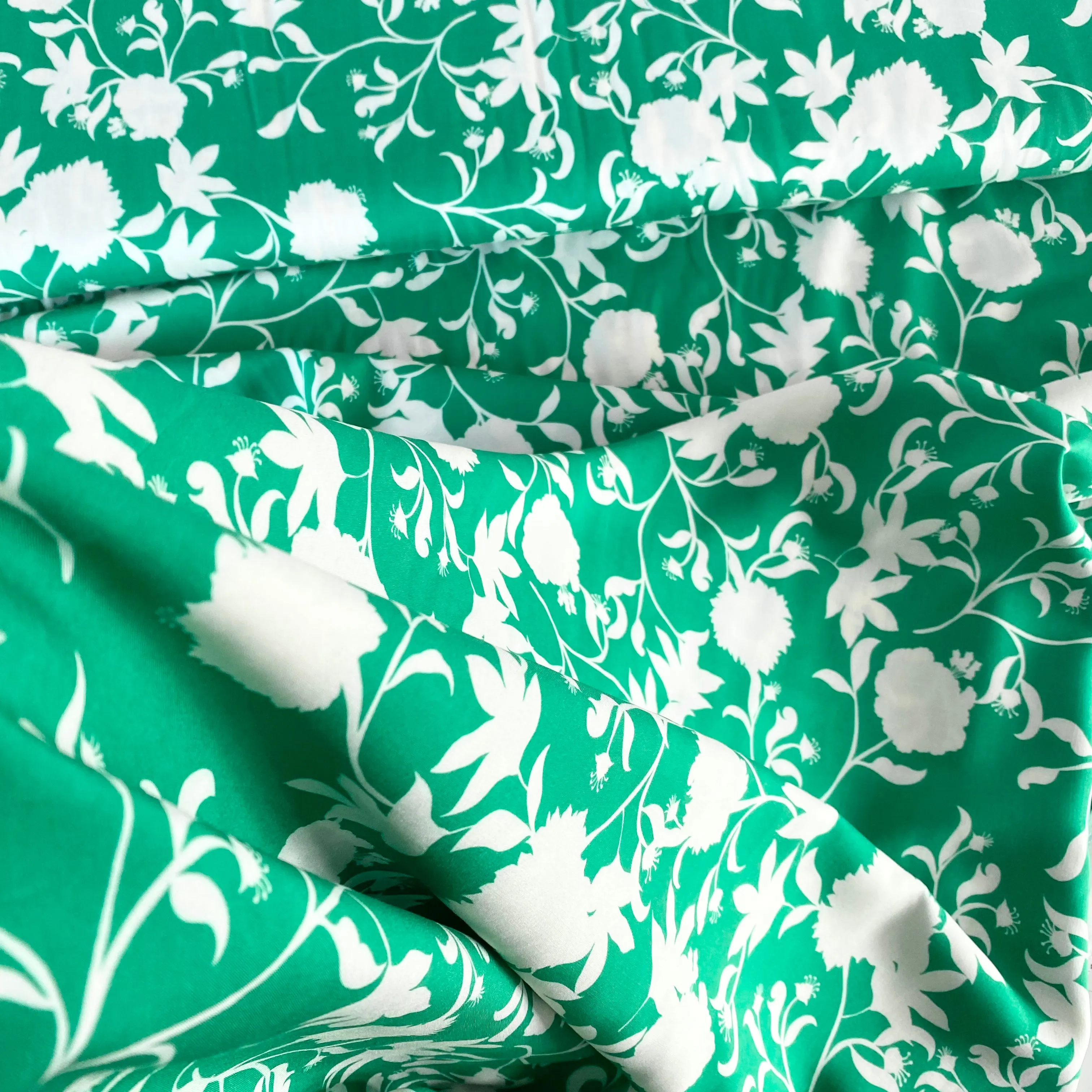 Echo Flowers Tencel Viscose