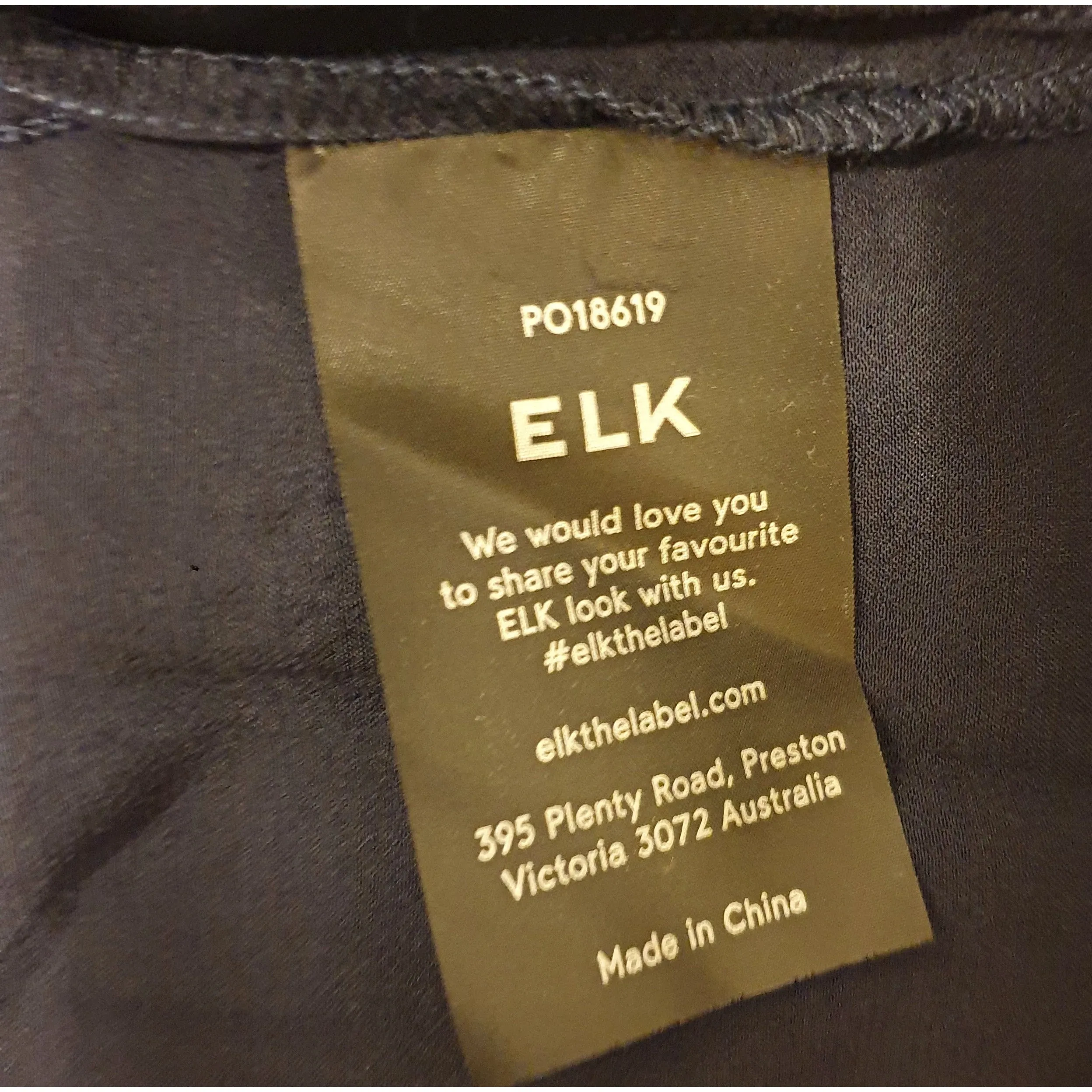 Elk dark navy sleeveless silk feel top with lovely back pleating size 8