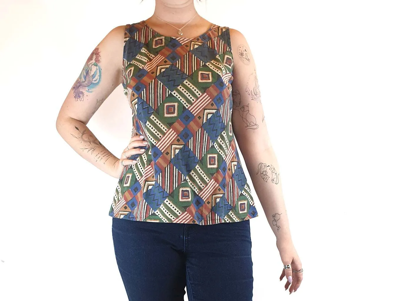 Fabrindia Vinage early 90s colourful print sleeveless top size L (best fits size 12)