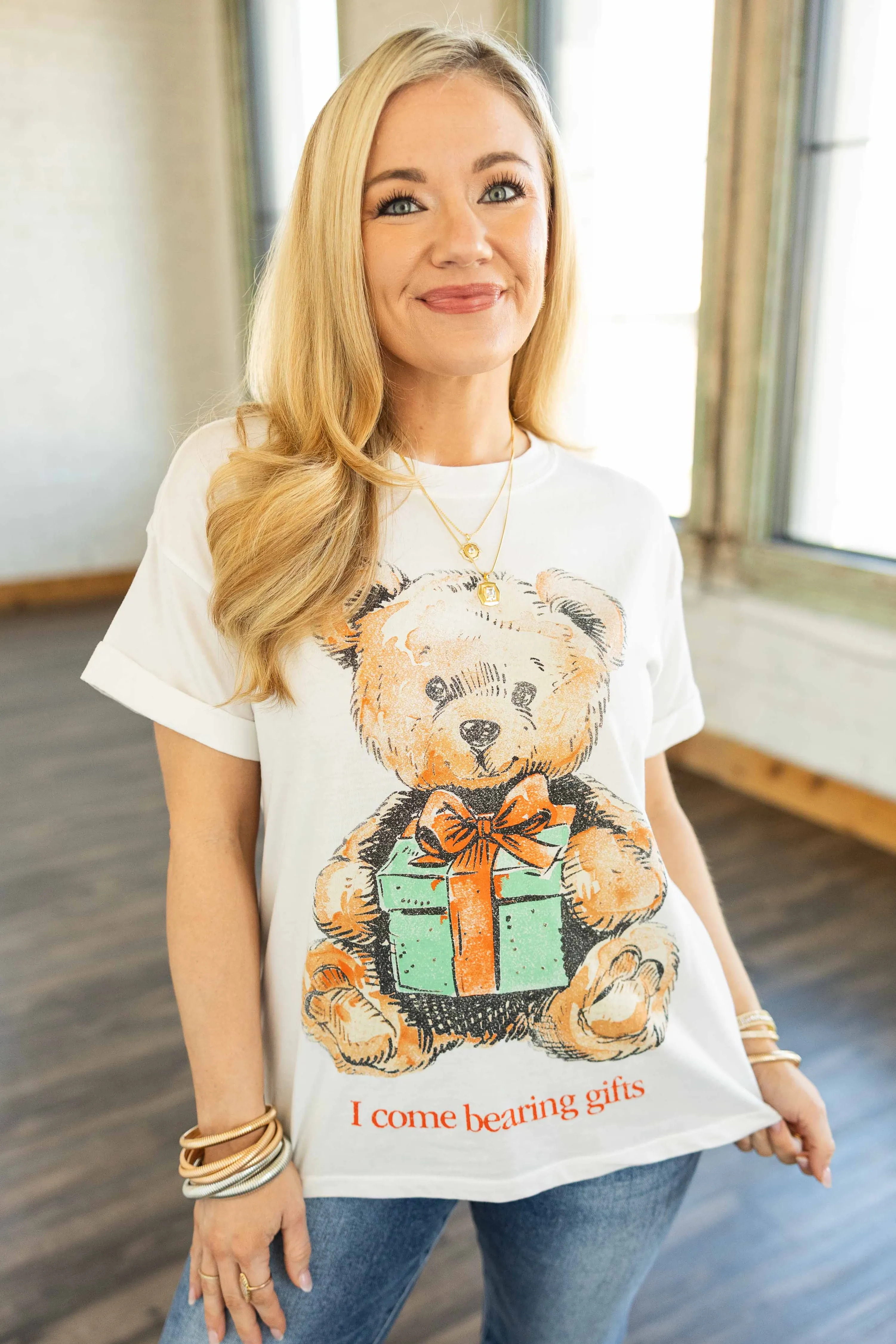 [GIRL DANGEROUS] BEARING GIFTS TEE