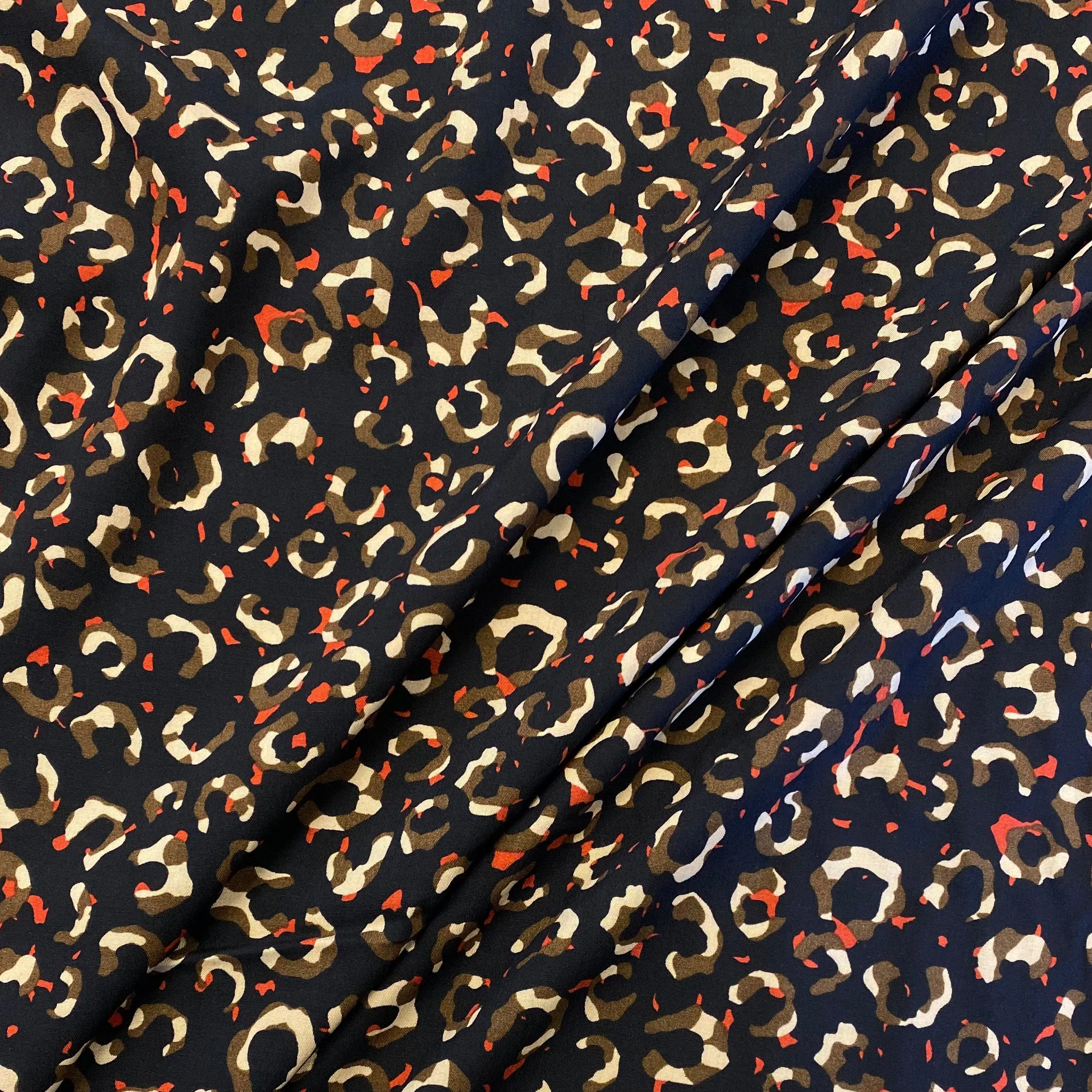 H45 | Lucky Viscose : Black (34cm end of bolt)