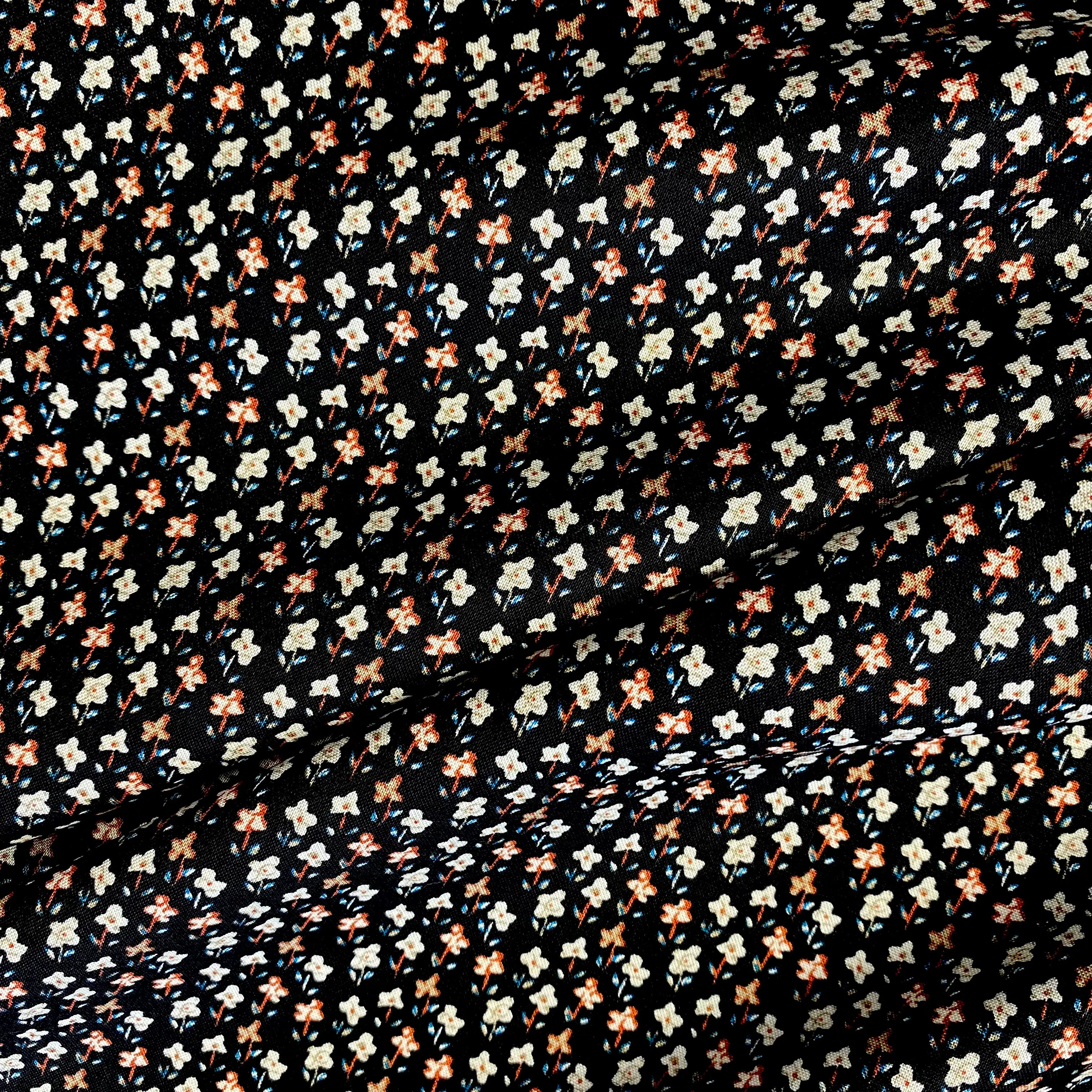 H55 | Ditsy Floral Viscose (2.45mtr end of bolt)
