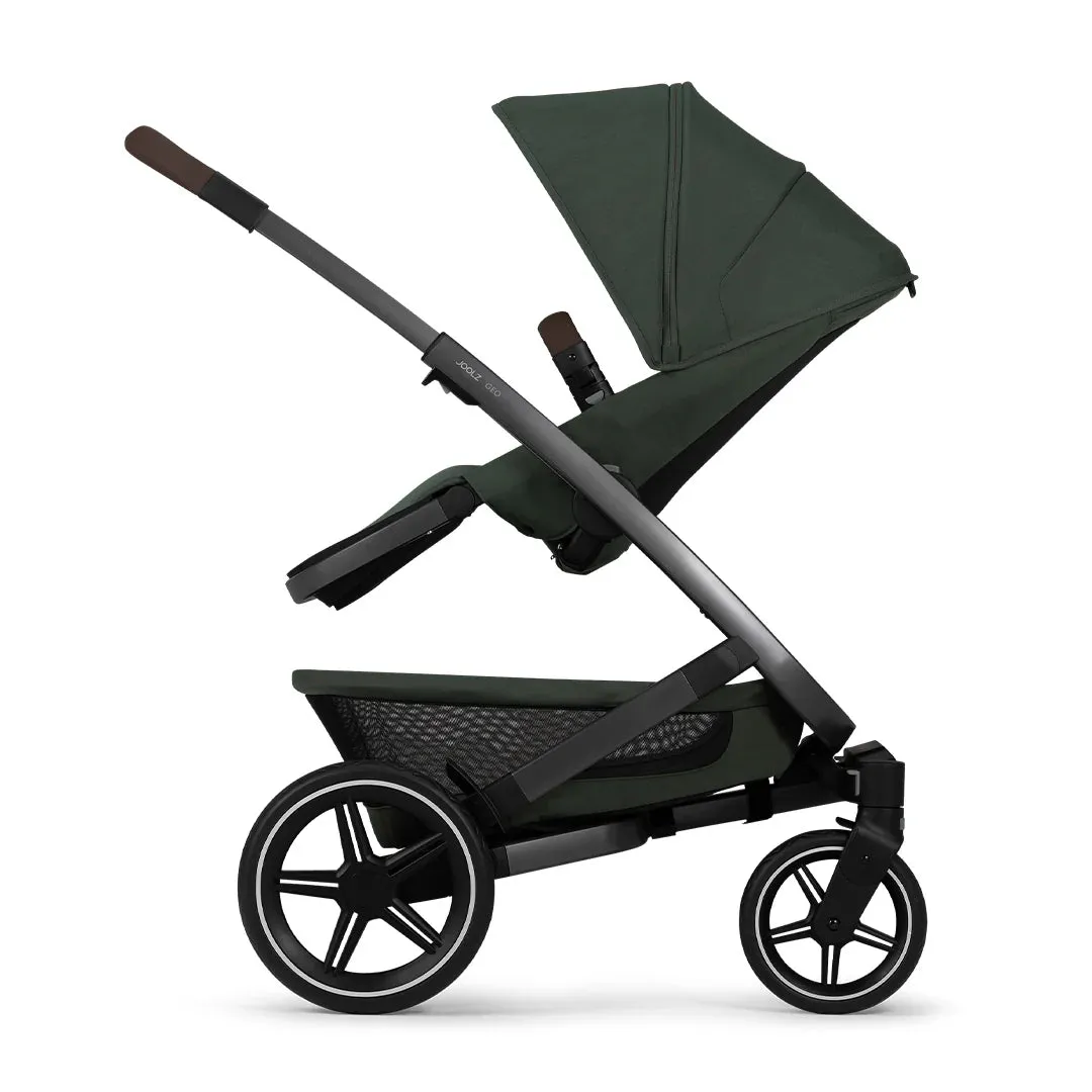 Joolz Geo3 Classic Bundle - Forest Green with Cloud T i-Size Car Seat and Base T