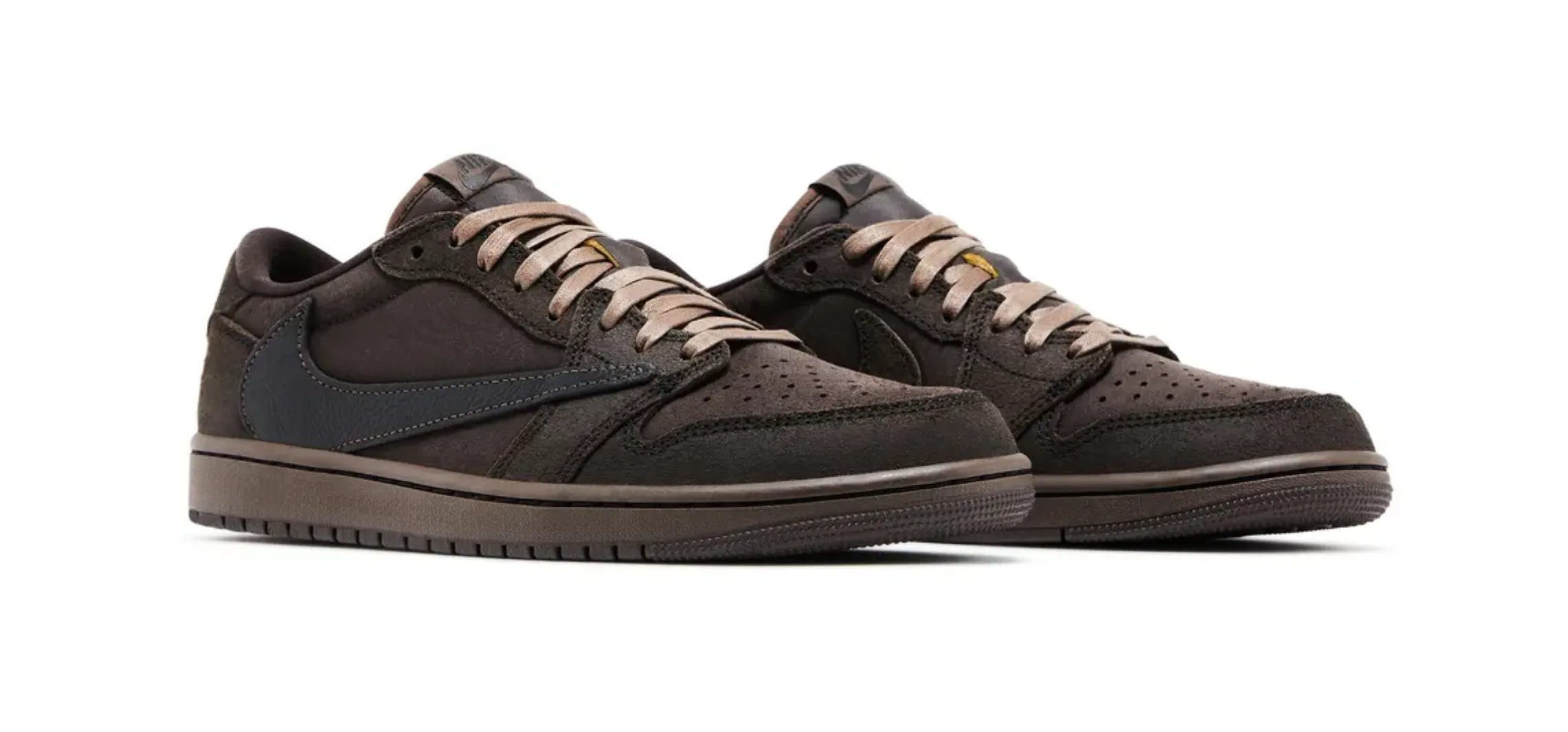 Jordan 1 Retro Low OG SP Travis Scott Velvet Brown