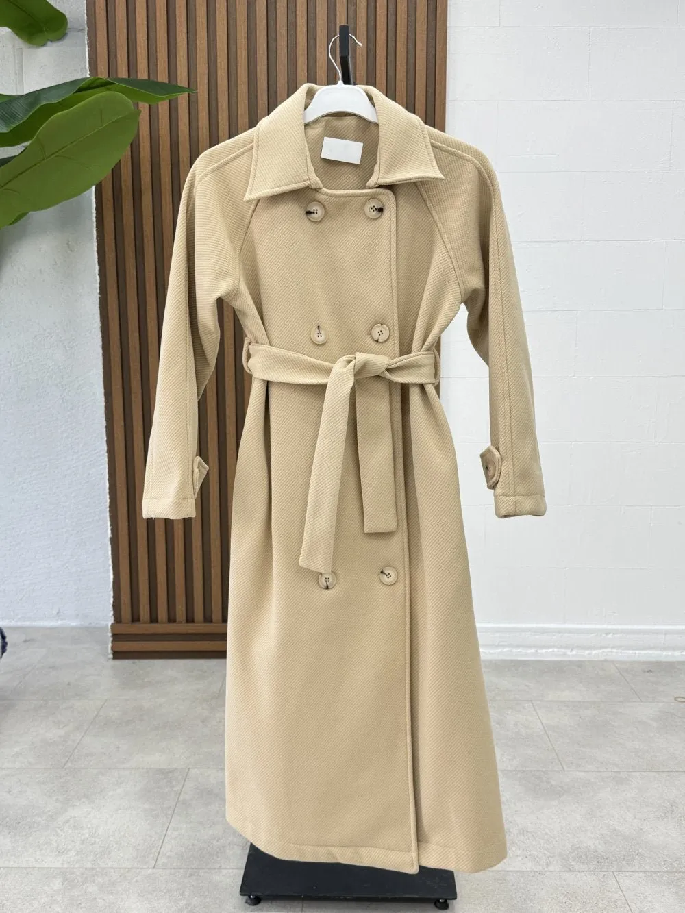 <tc>Manteau Pervin.

</tc>