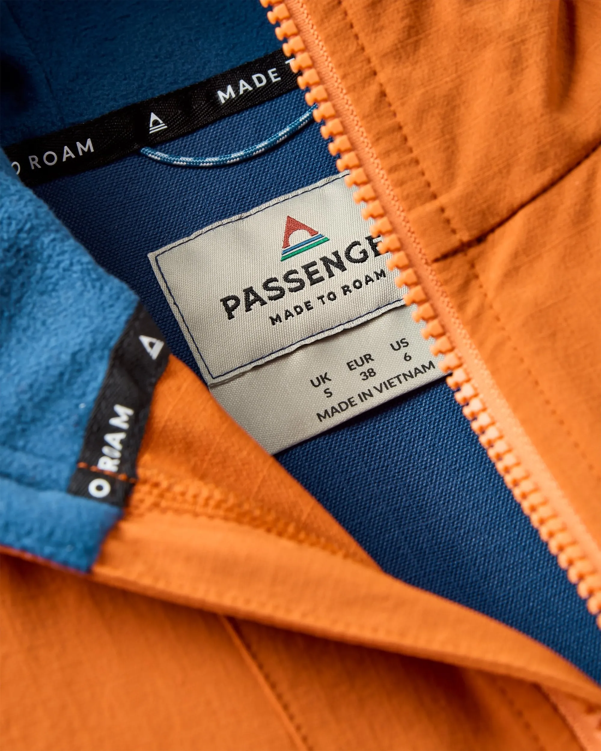 Ocean Lite Recycled Softshell Jacket - Dark Denim/Sunset Orange