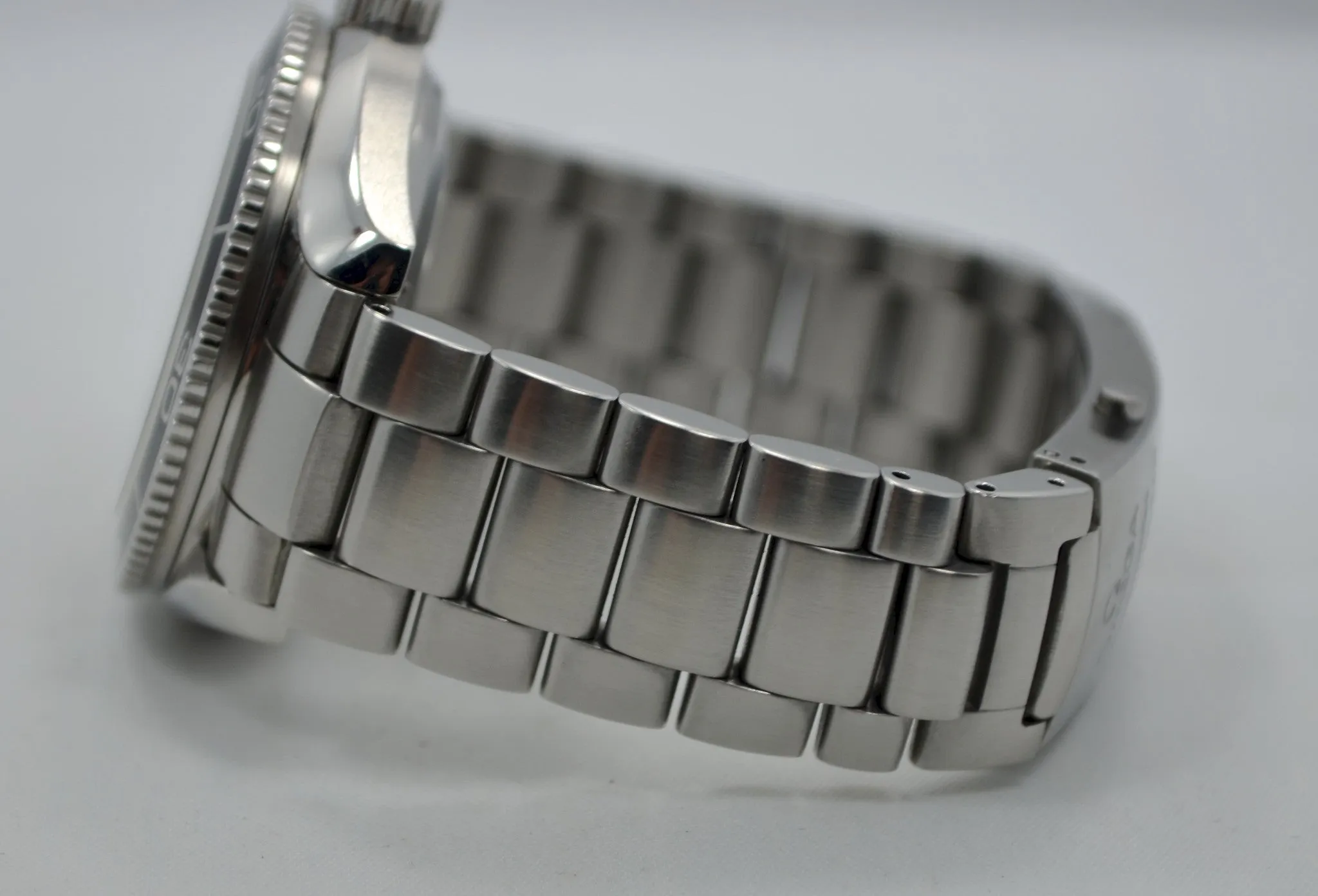Omega Seamster Planet Ocean 2201.50 Steel Automatic Co-Axial Wristwatch
