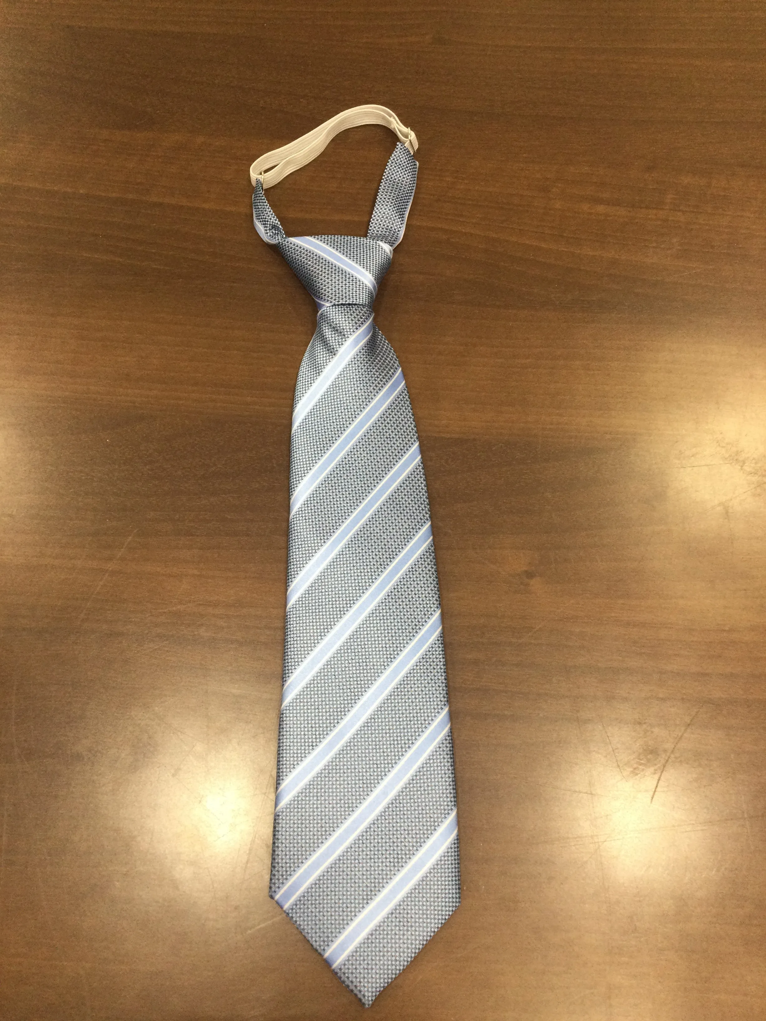One Varones Boys Ties
