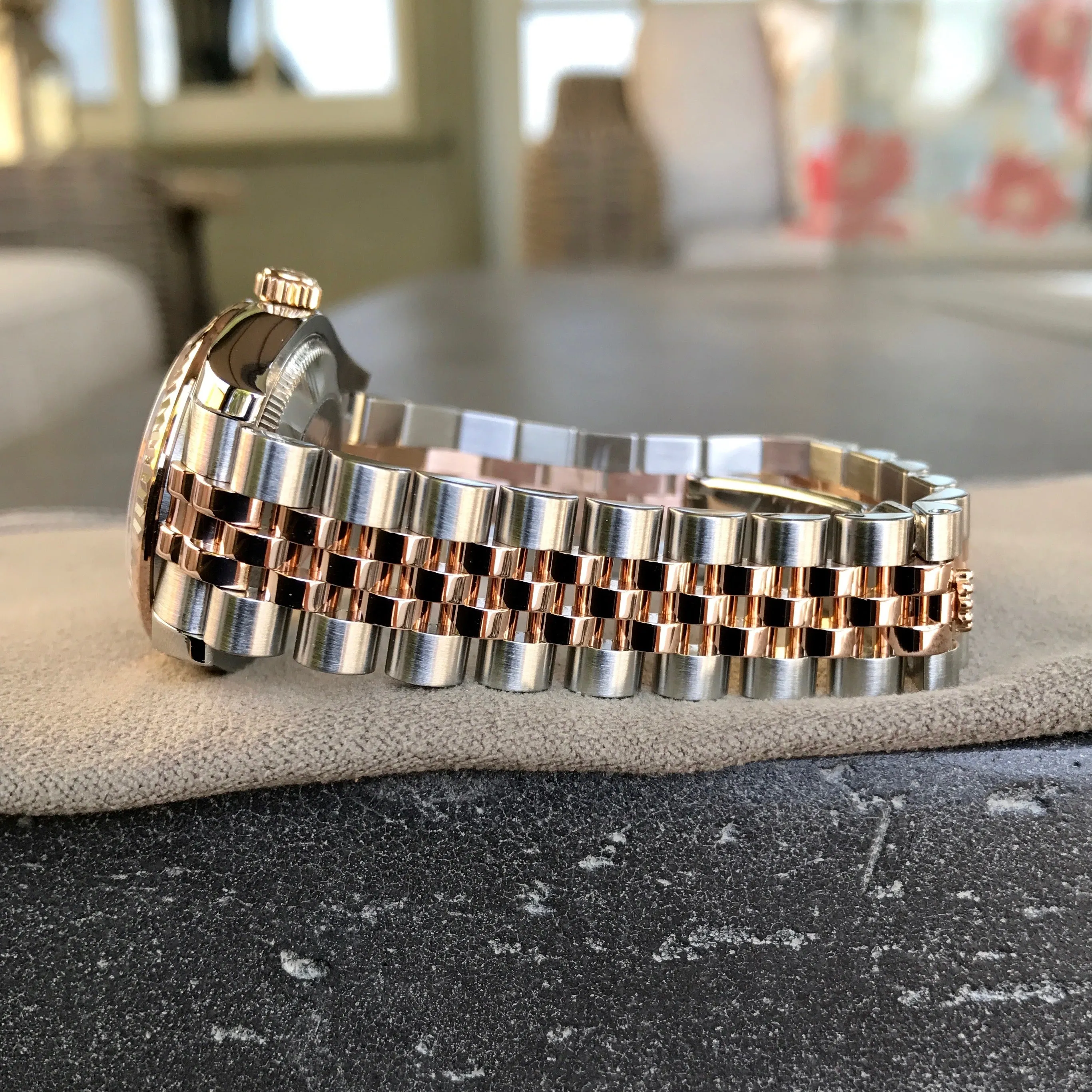Rolex Datejust 178271 MOP Diamond Dial Midsize Steel Rose Gold Wristwatch Box Papers