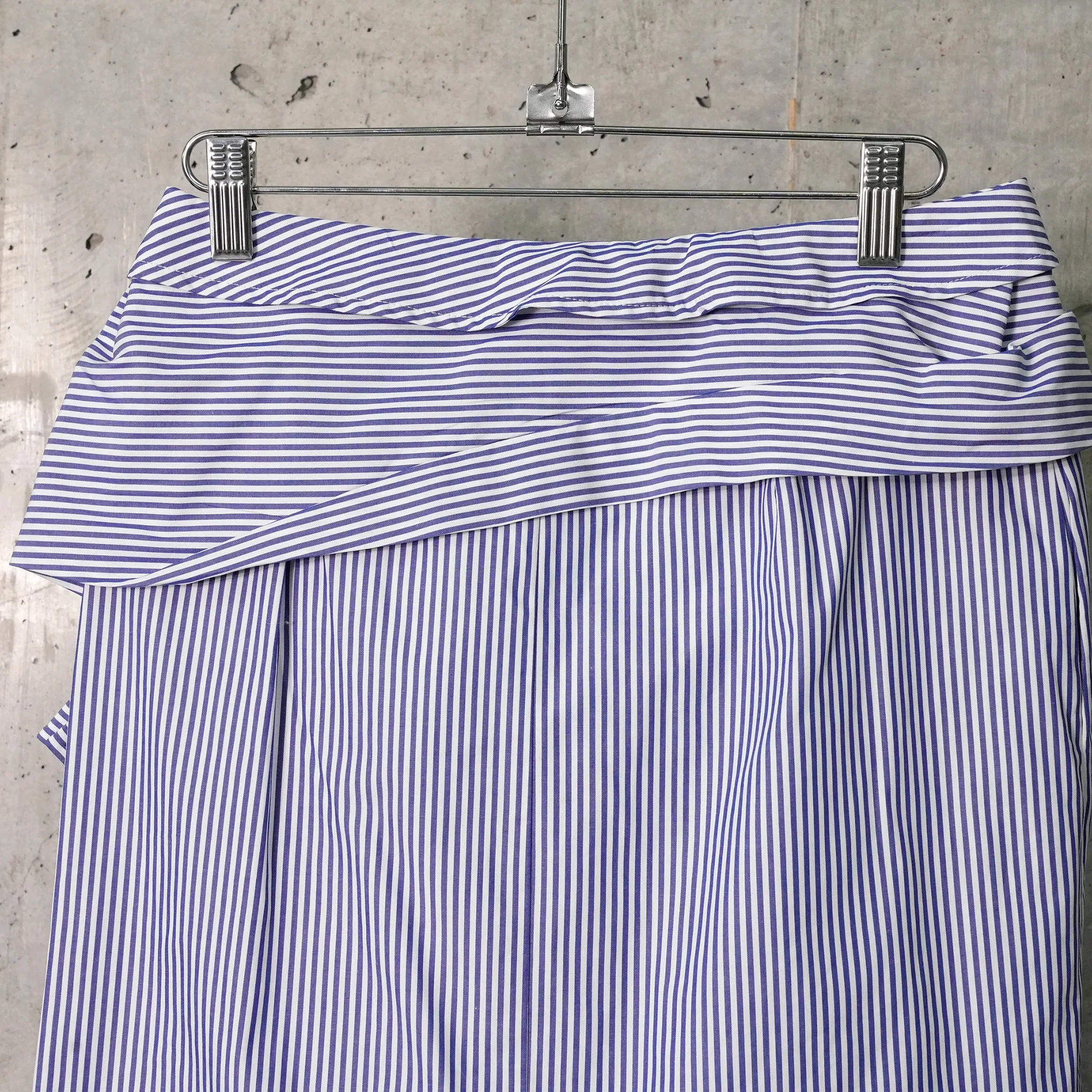 STRIPE SHIRT LAYERED MIDI SKIRT / WHITE(STRIPE)