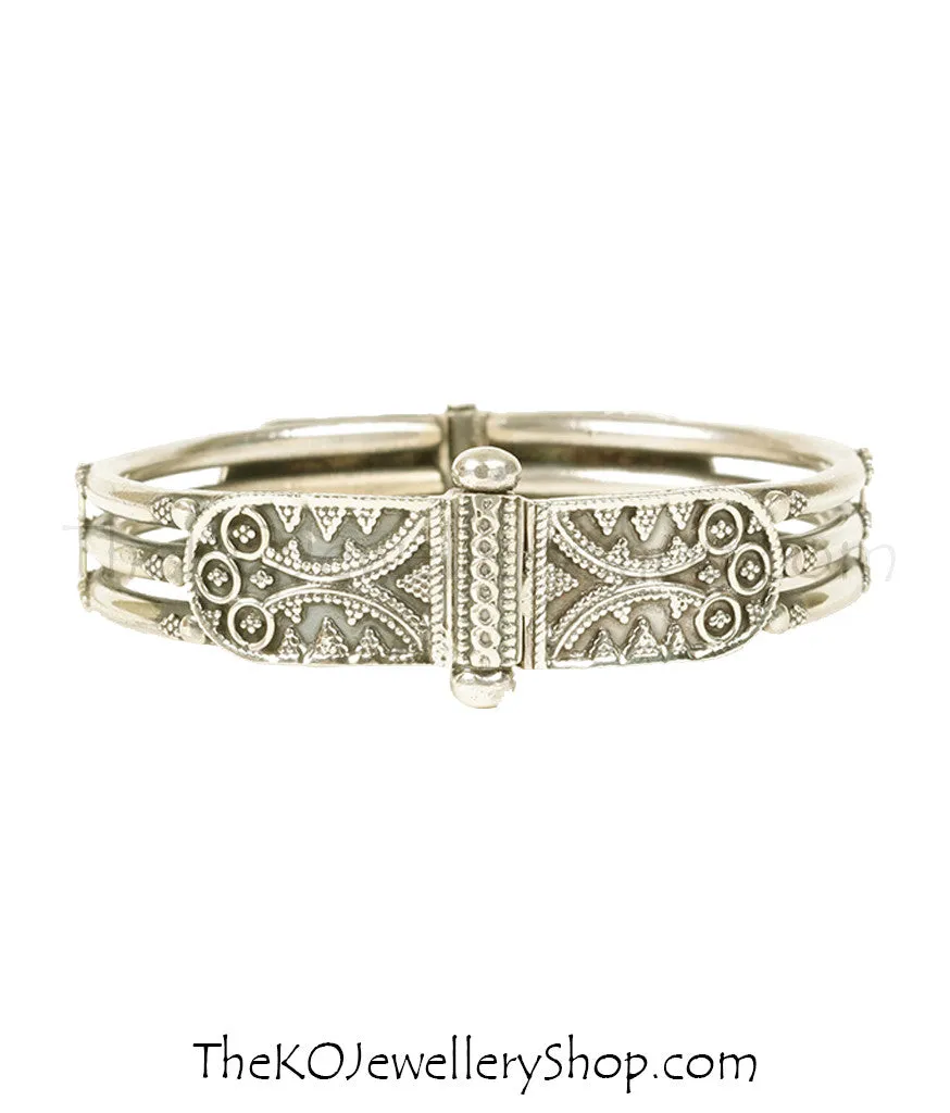 The Chirag Silver Bracelet (3 line/Size 2.6)