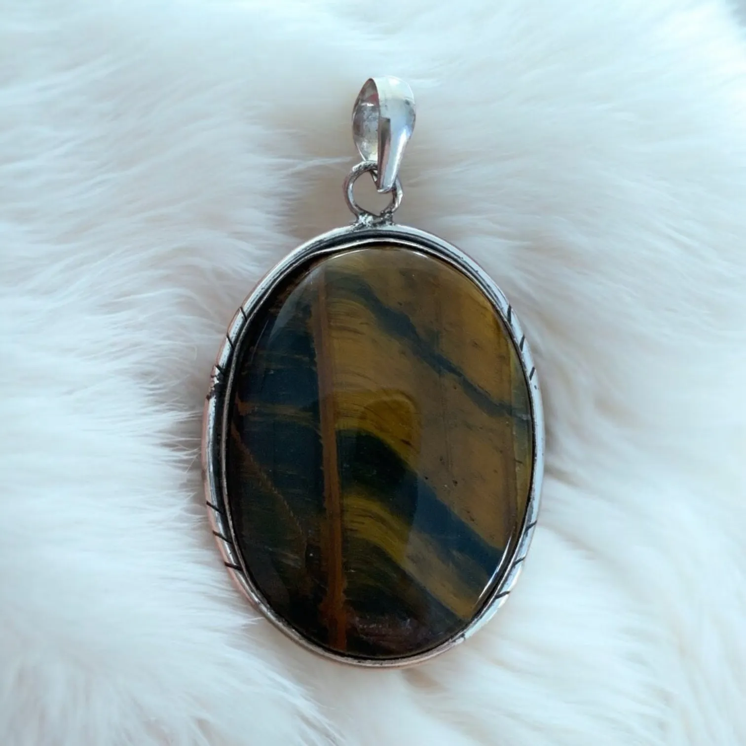Tigers Eye Solid 925 Sterling Silver Pendant