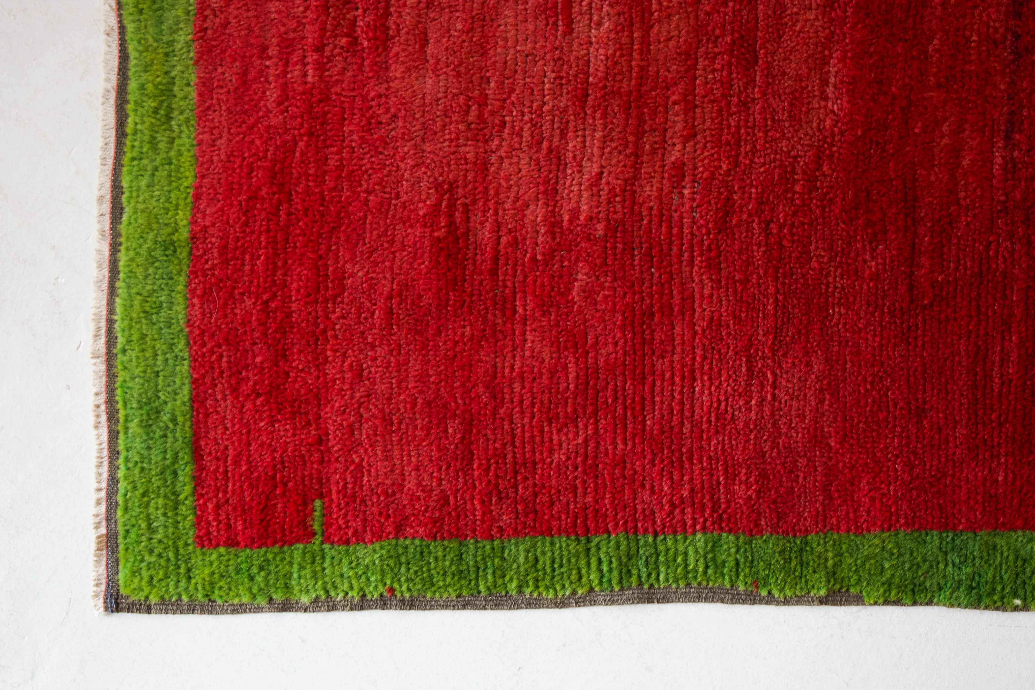 Vintage Oushak Divan Rug 5'3"x7'9"